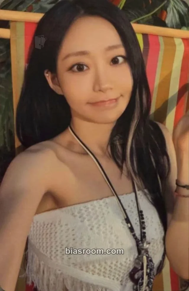 KISS OF LIFE - Julie - SWEAT (Japanese ep) Album album photocard version 1