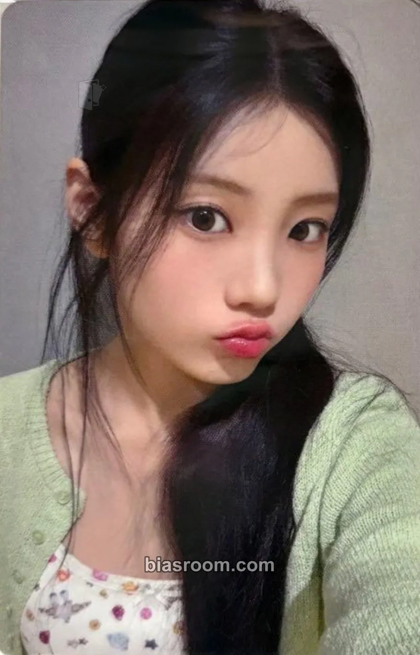 Wonhee I Got Your Back Photocard - ILLIT - ILLIT K-pop photocard