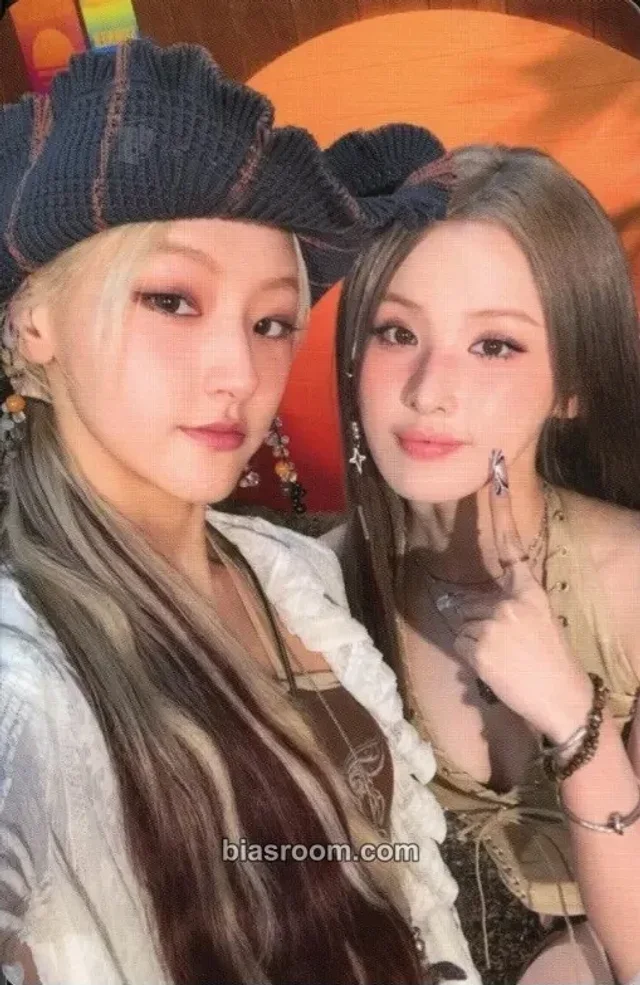 KISS OF LIFE - Belle & Haneul - SWEAT (Japanese ep) Album album photocard normal version