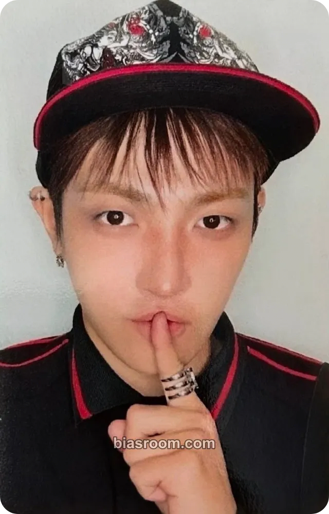 Hongjoong BAD Photocard - ATEEZ - ATEEZ K-pop photocard