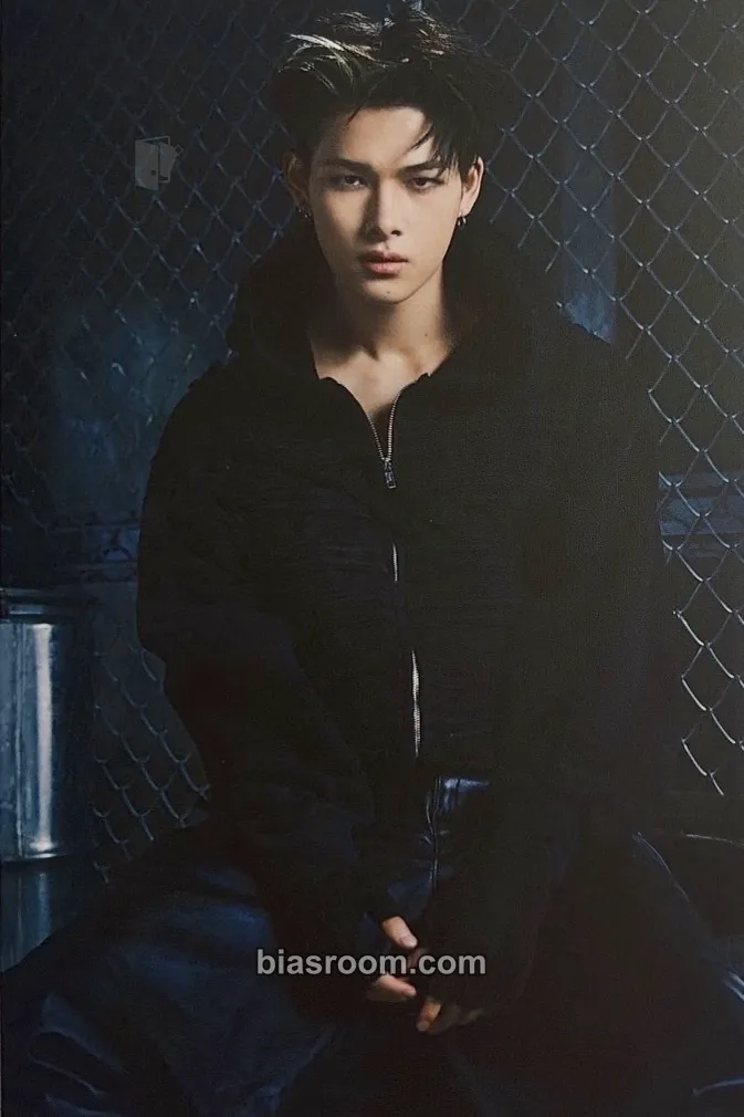 Ni-ki World Tour 'Blood Saga' Photocard - ENHYPEN - ENHYPEN K-pop photocard