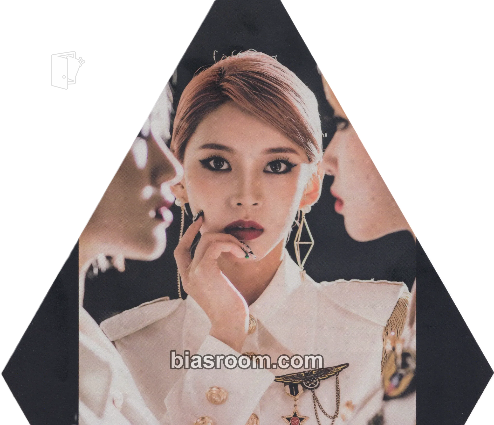 Yurim Triangle Photocard - 3YE - 3YE K-pop photocard