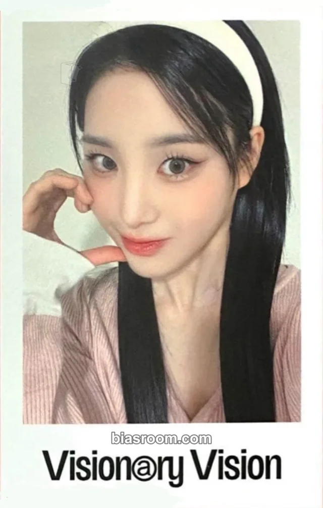 tripleS - Jiyeon - Performante Album everline fansign round 7 polaroid