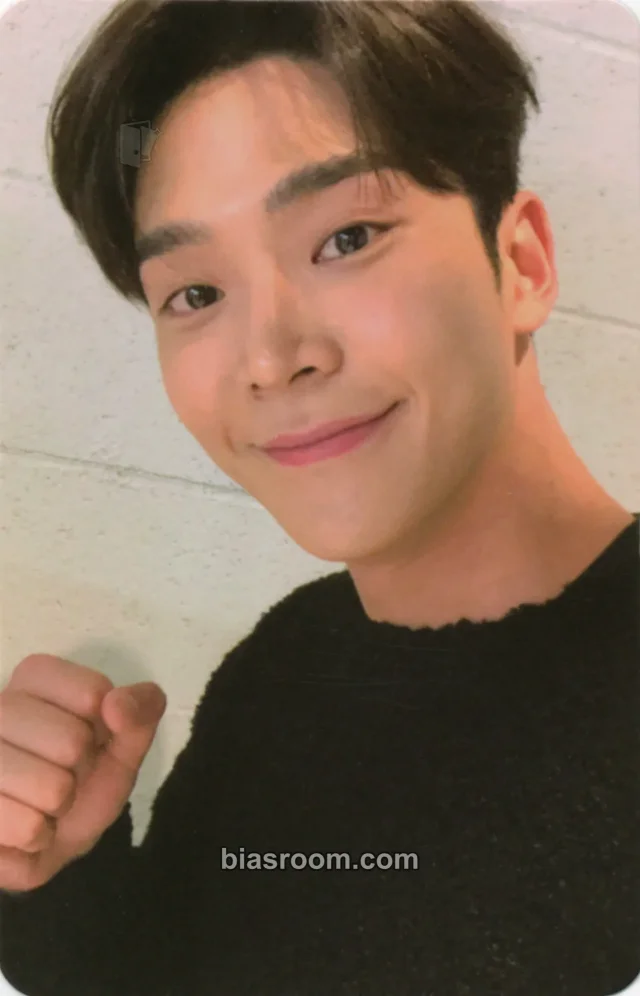 SF9 - Rowoon - Special History Book Album pob (pre-order benefit) withfans / yizhiyu (yzy)