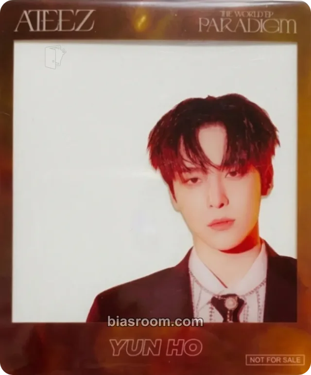 ATEEZ - Yunho - THE WORLD EP.PARADIGM Album rakuten pob (pre-order benefit) transparent/translucent