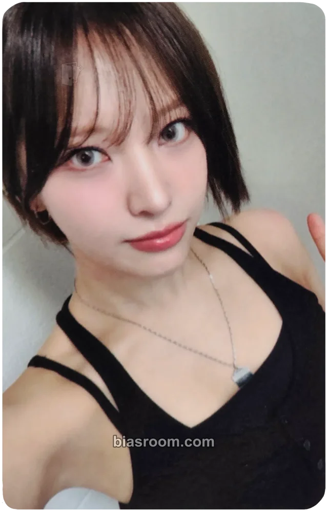 Billlie - Moon Sua - The Collective Soul and Unconscious: Chapter Two Album drink benefit everline merch photocard