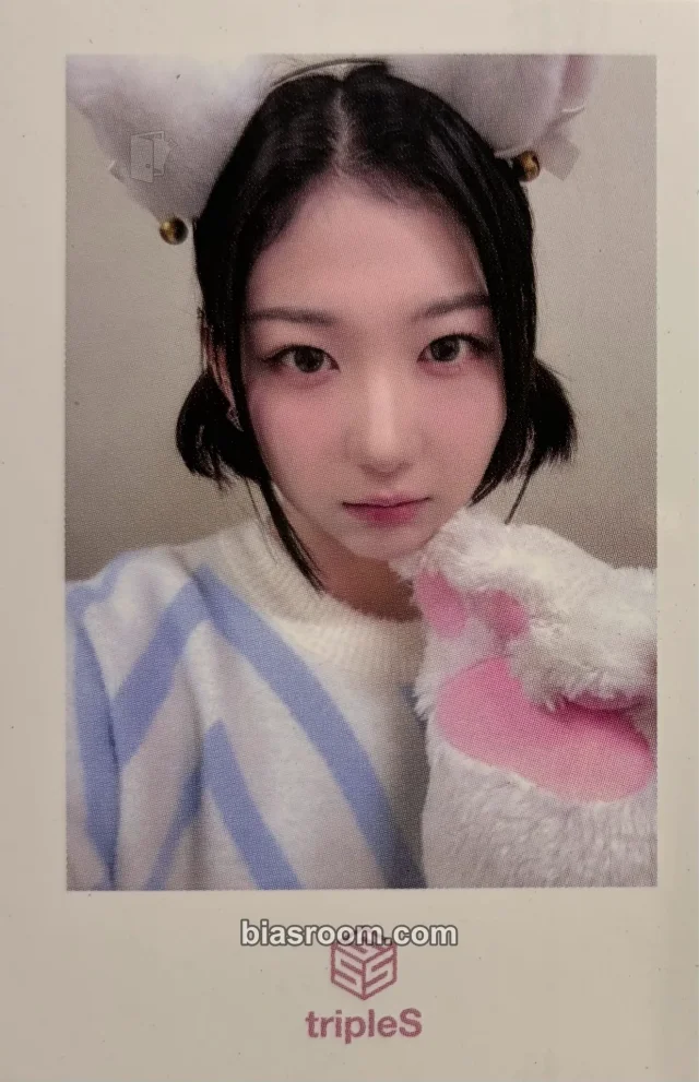 tripleS - Kaede - Performante Album polaroid fanplee group video call/fancall round 2