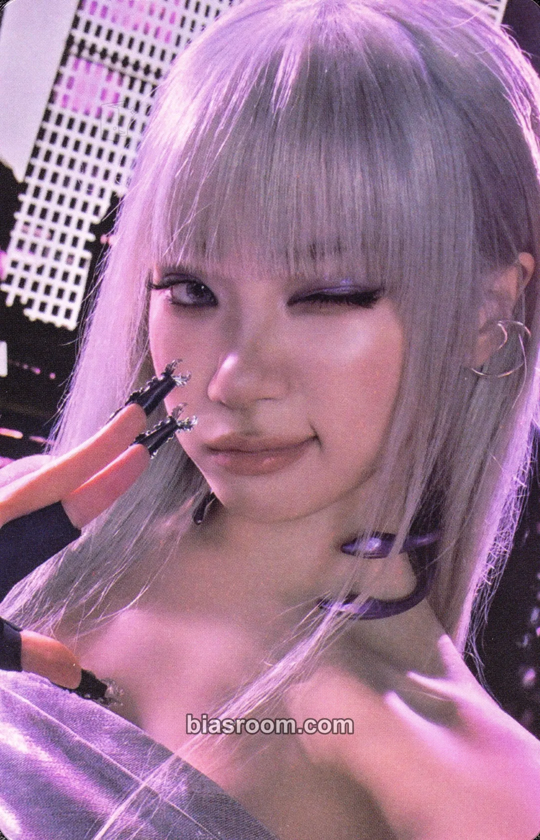 Huh Yunjin Made My Night トレカ - LE SSERAFIM | Bias Room