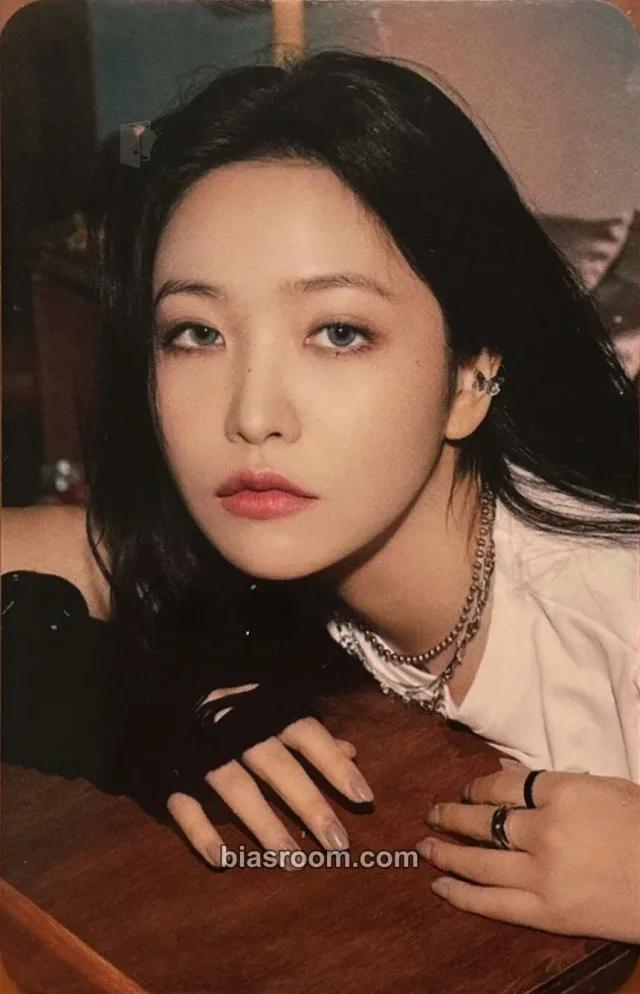 Red Velvet - Yeri - The ReVe Festival 2022 – Birthday Album keyring merch photocard