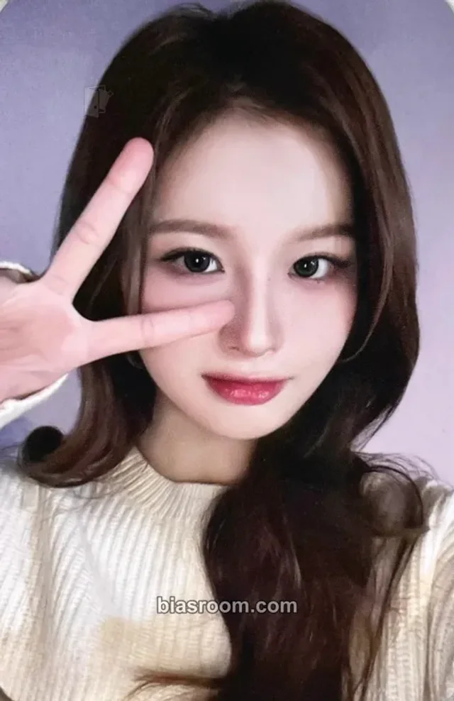 NMIXX - Sullyoon - Fe3O4: FORWARD Album mymusictaste (mmt) lucky draw (LD) offline