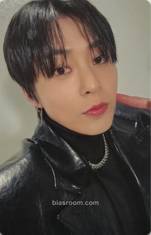 EXO - Xiumin - Interview X Album album photocard kiwee album selfie solo