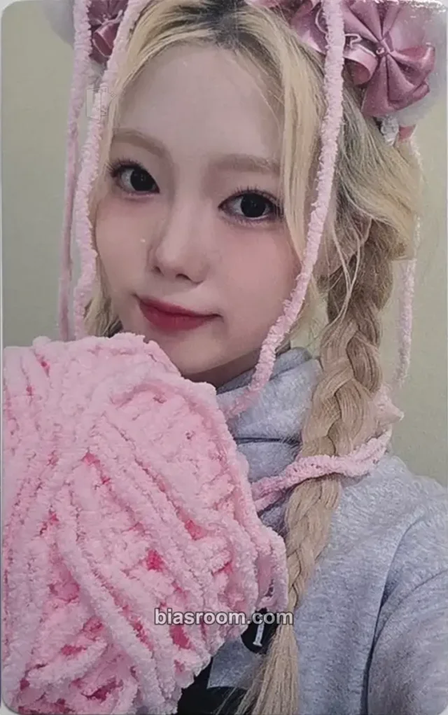 Kiiras - Doyeon - BANG BANG! Album jump up art/diy event video call/fancall round 2
