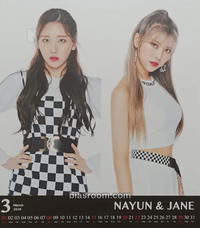 MOMOLAND I'm So Hot K-pop photocard
