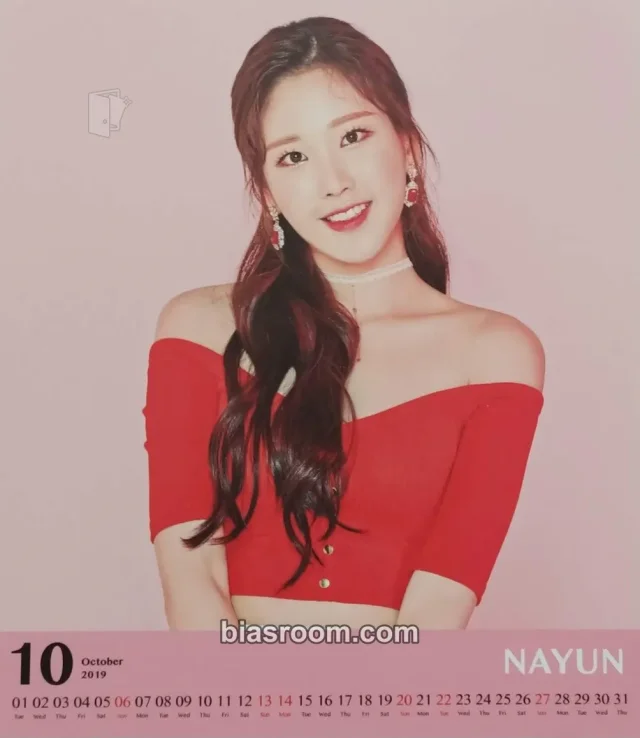 MOMOLAND - Nayun - I'm So Hot Album calendar
