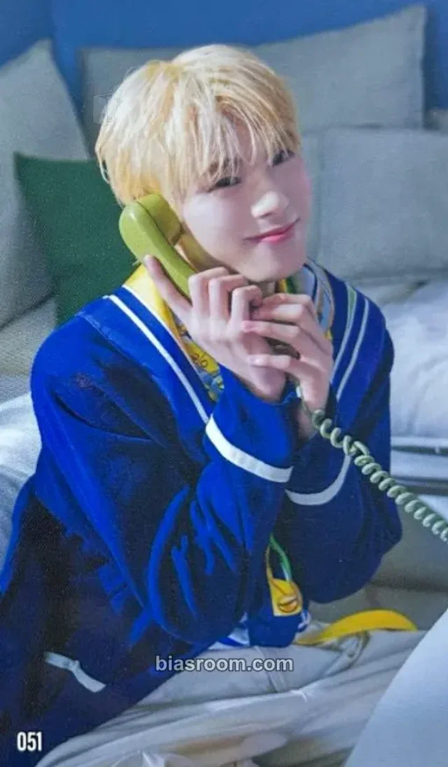 DXTEEN - Ayuta - OCEAN MARKET FES 2025 Event trading card