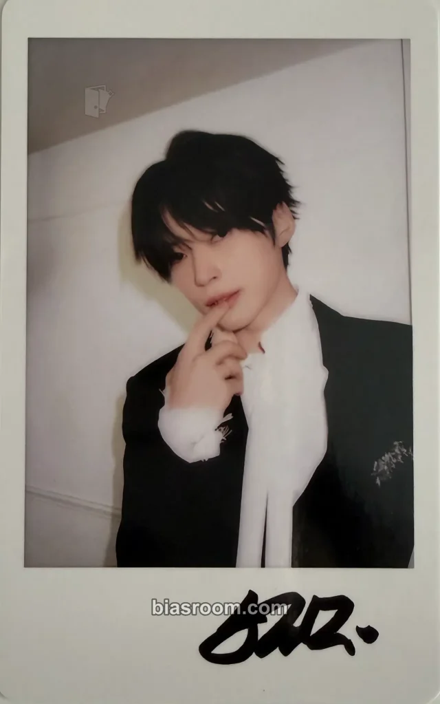 ZEROBASEONE - Hanbin - KNIGHT Magazine June 2026 Other magazine inclusion knight magazine polaroid printed signature