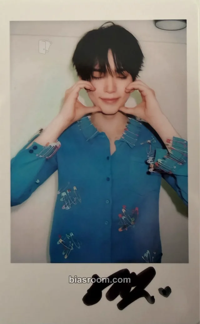 ZEROBASEONE - Hanbin - KNIGHT Magazine June 2026 Other magazine inclusion knight magazine polaroid printed signature