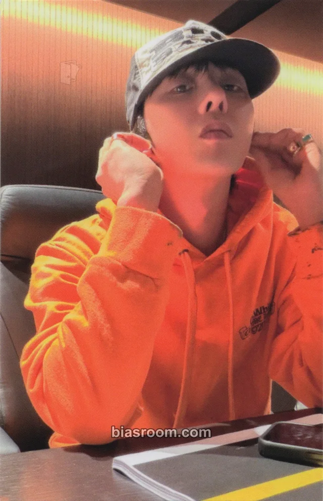 G-Dragon - G-Dragon - G: A BOY'S JOURNEY Event pop-up merch photocard