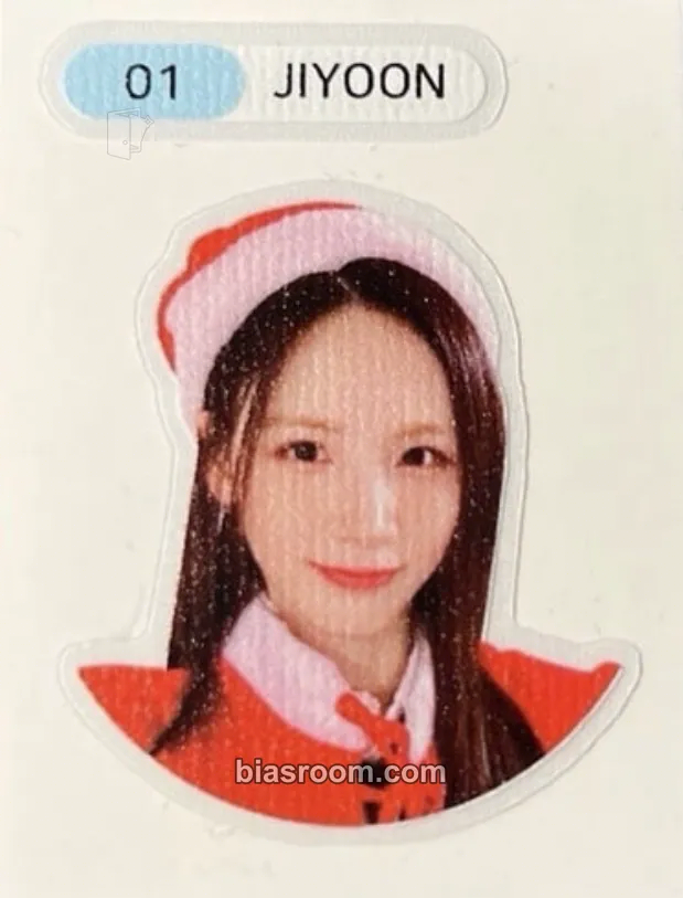 Jiyoon ICHILLIN' 2025 Season's Greetings - Office (Poca Album) Photocard - ICHILLIN’ - ICHILLIN’ K-pop photocard
