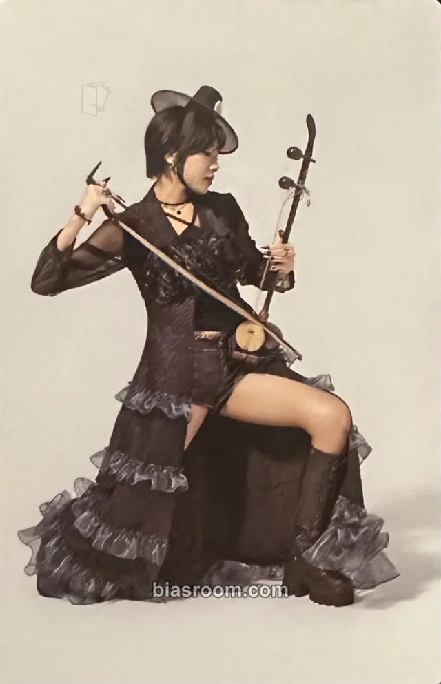 GRANADA - Hyogyeong - 2026 Toronto Korean Festival and Fan Meet Event A version concert merch photocard