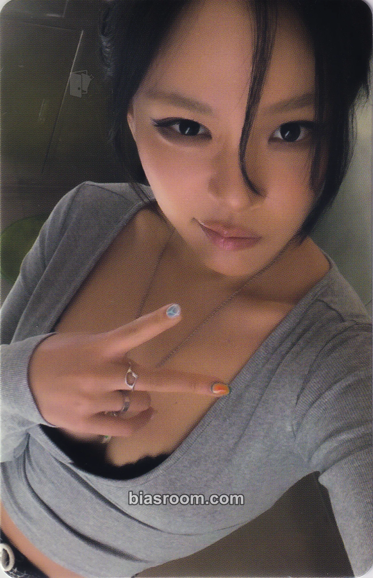 BIBI pookïe official fanclub Photocard - BIBI K-pop photocard