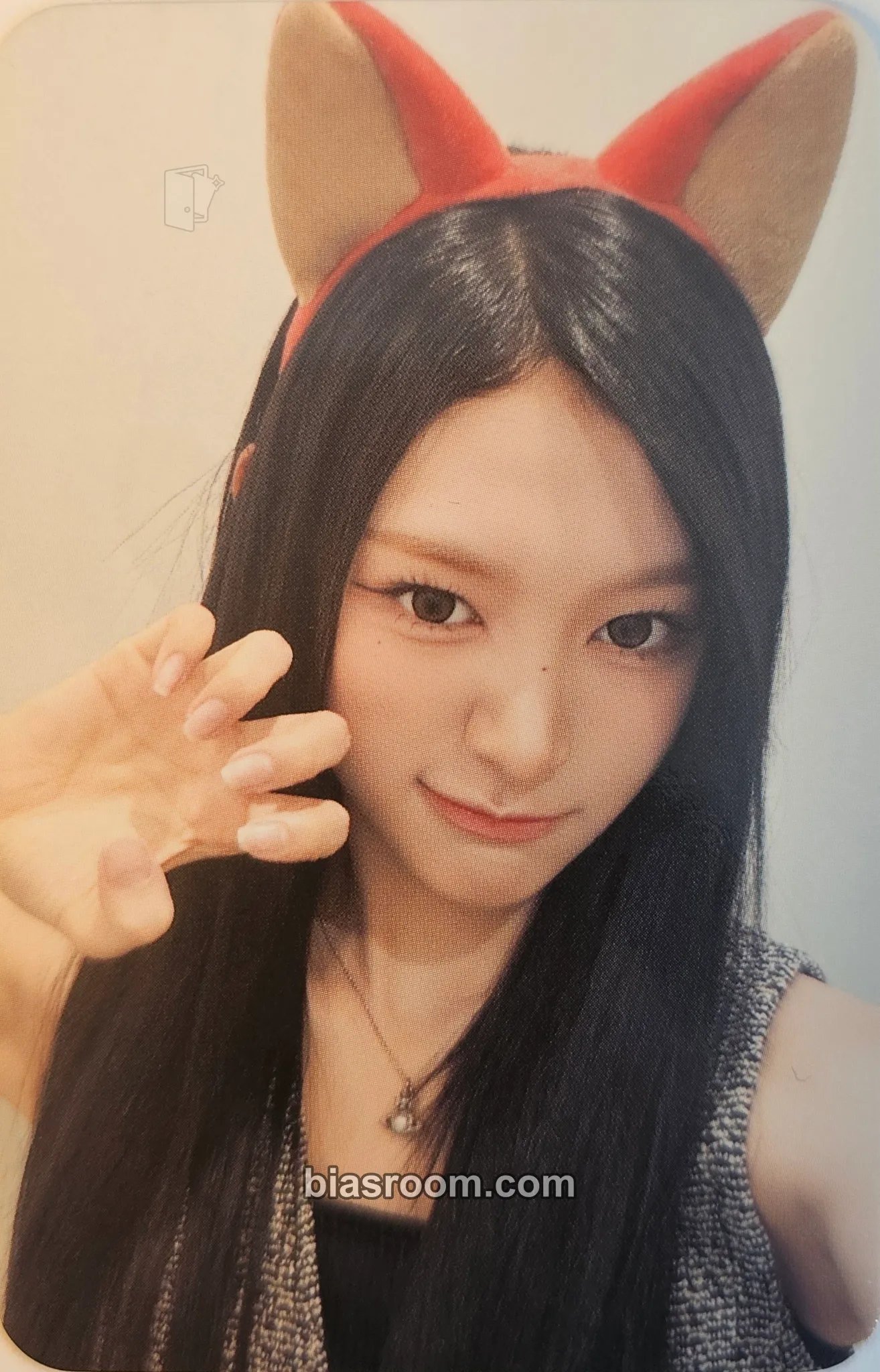 Minami Runaway Photocard - RESCENE - photocard K-pop di RESCENE