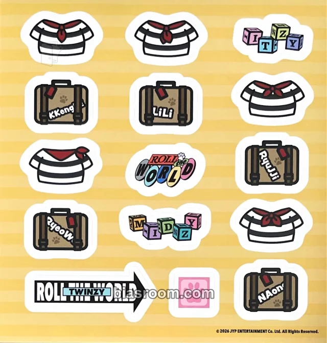 ITZY - ITZY X TWINZY GLOBAL POP-UP STORE "ROLL THE WORLD" Event europe pop-up sticker twinzy item set