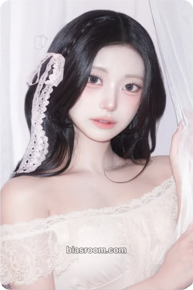 Hanhee - Hanhee - Clock It Album album photocard KiT/kihno version