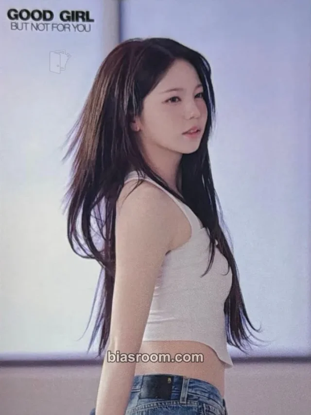 NiziU - Ayaka - “Good Girl But Not For You” official goods Other trading card merch photocard