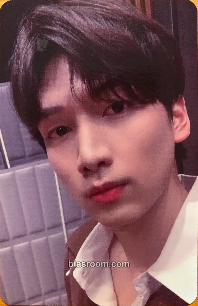 VIXX - Hyuk - Han Sang Hyuk 2021 Season’s Greetings [ORDINARY DAY] Other merch photocard hoodie