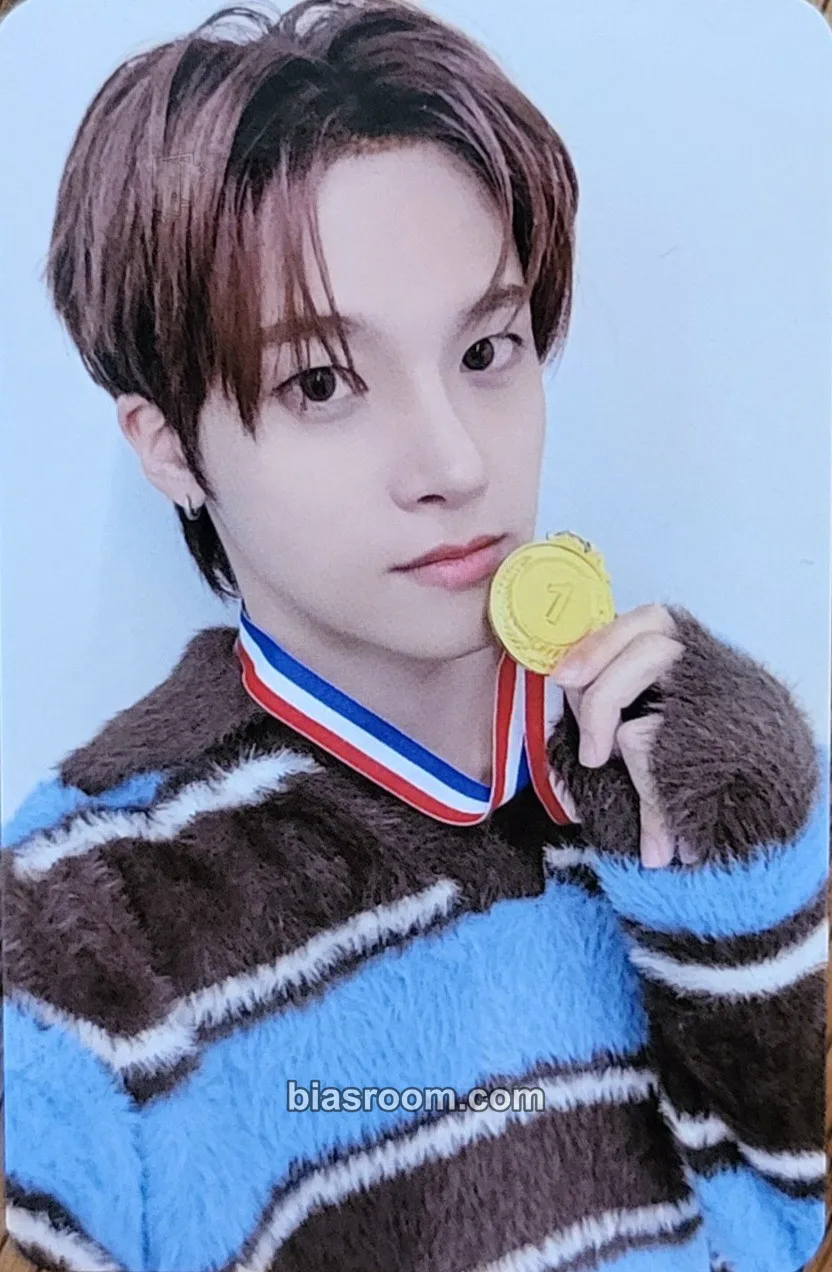 Junmin HOUSE OF TRICKY : WRECKING THE HOUSE Photocard - xikers - xikers K-pop photocard