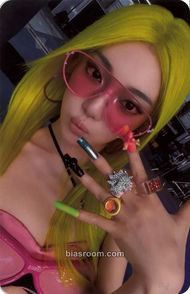 Ningning aespa Lemonade K-pop photocard