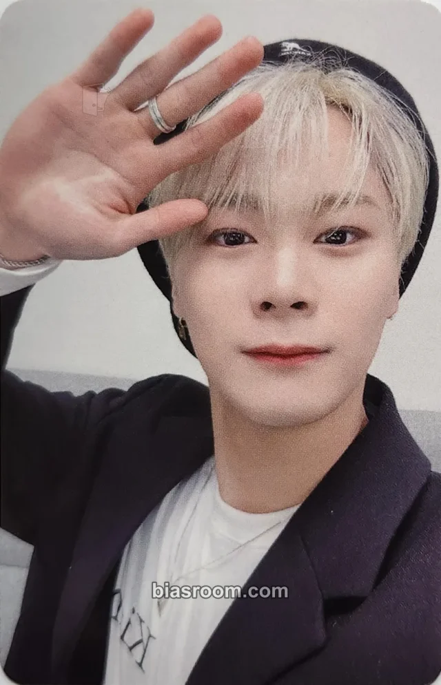 ASTRO - Moonbin - Incense (Moonbin & Sanha Subunit) Album ktown4u round 1 video call/fancall sub-unit