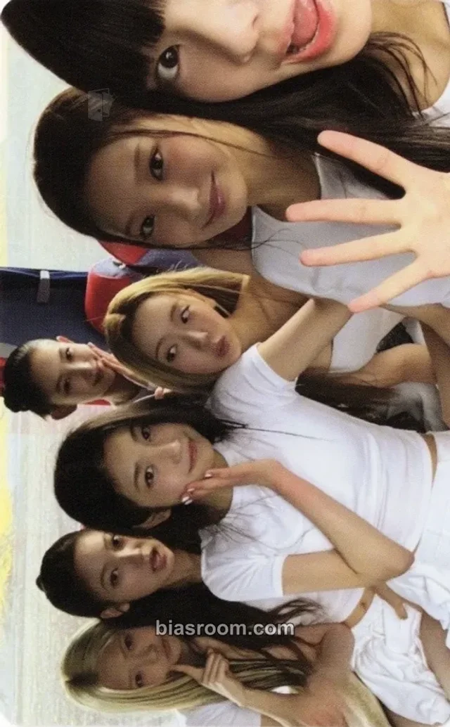 TUIDE - TUNE & PLAY Album fan event weverse global shop (wvg)