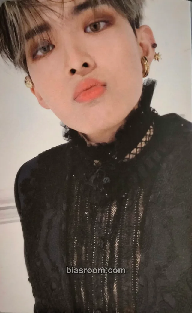 Subin VICTON VOICE: The Future Is Now K-pop photocard