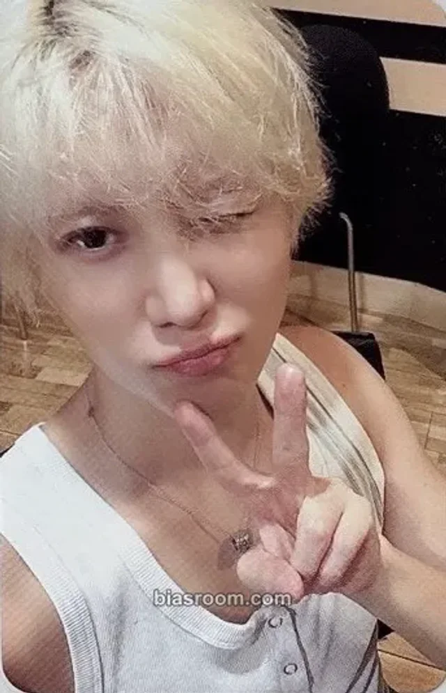Taemin - Taemin - PHASE 1: Soft Violence Album withmuu/withdrama lucky draw (LD)