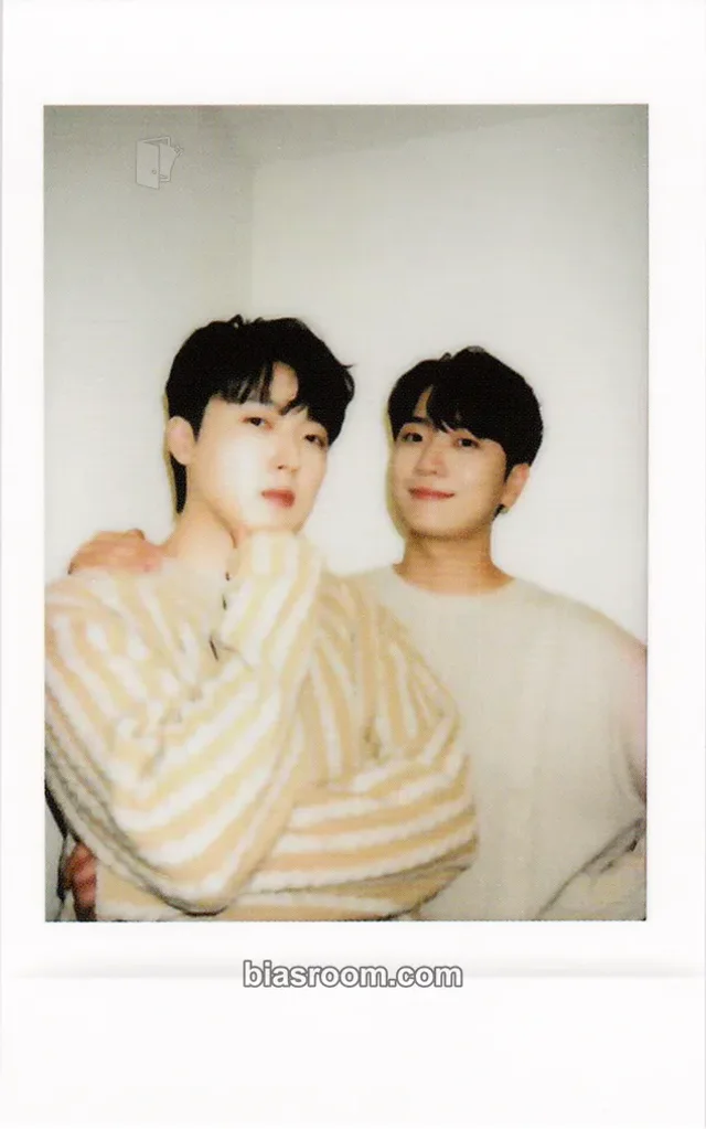 Forestella - Hyungho & Woorim - Season's Greetings 2022 - Forest Version Other season's greetings polaroid item set