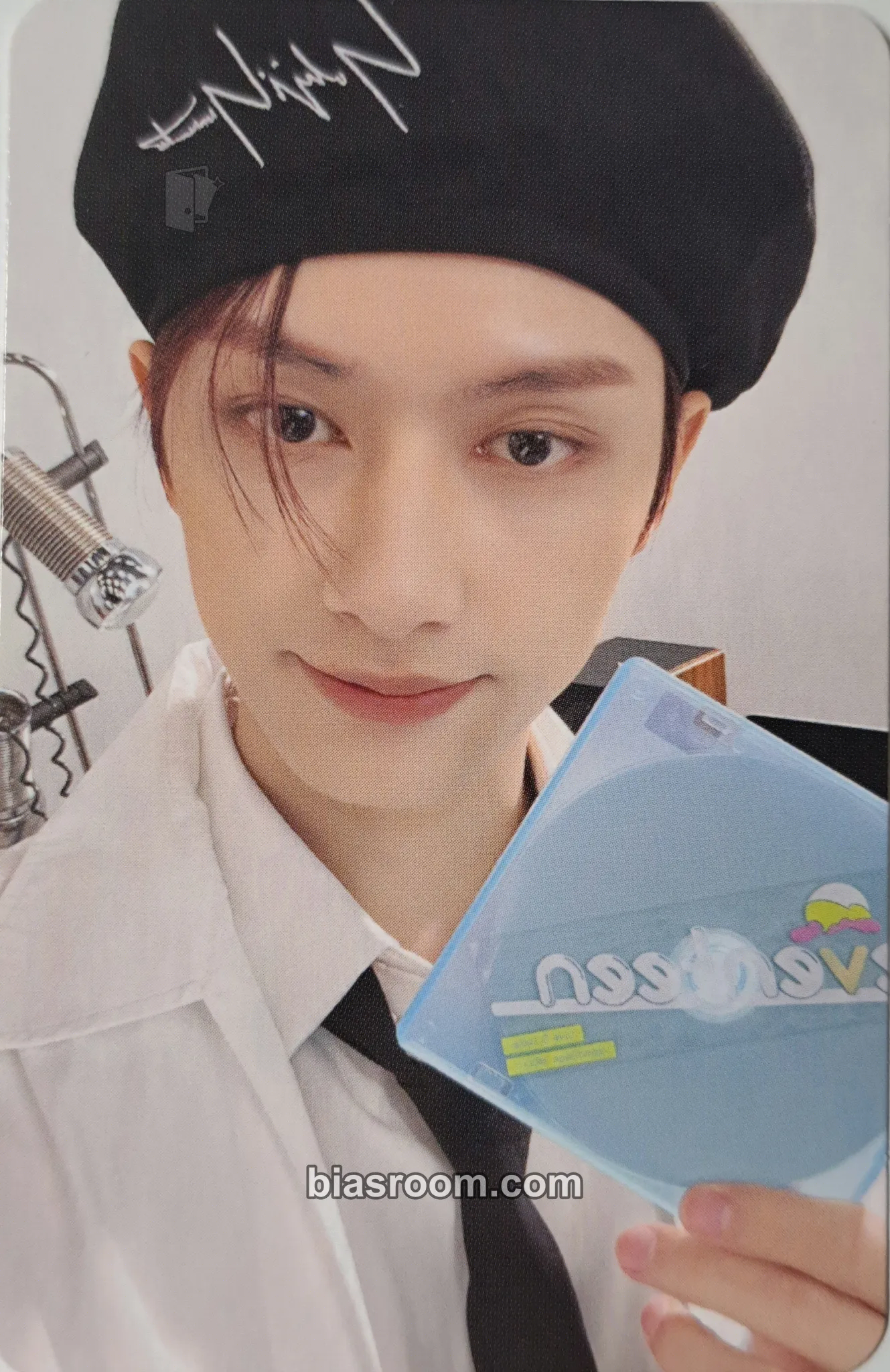 Jun 17 IS RIGHT HERE Photocard - SEVENTEEN - SEVENTEEN K-pop photocard