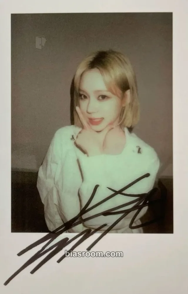 aespa - Winter - Girls Album fansland polaroid new year's event