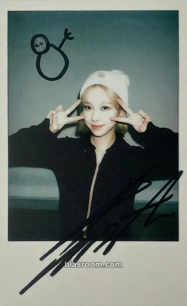 aespa - Winter - Girls Album kmstation new year's event polaroid printed signature version 2