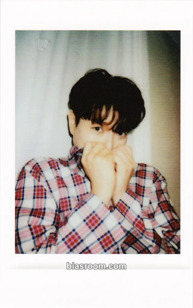 Forestella - Doohoon - Season's Greetings 2022 - Stella Version Other season's greetings polaroid item set