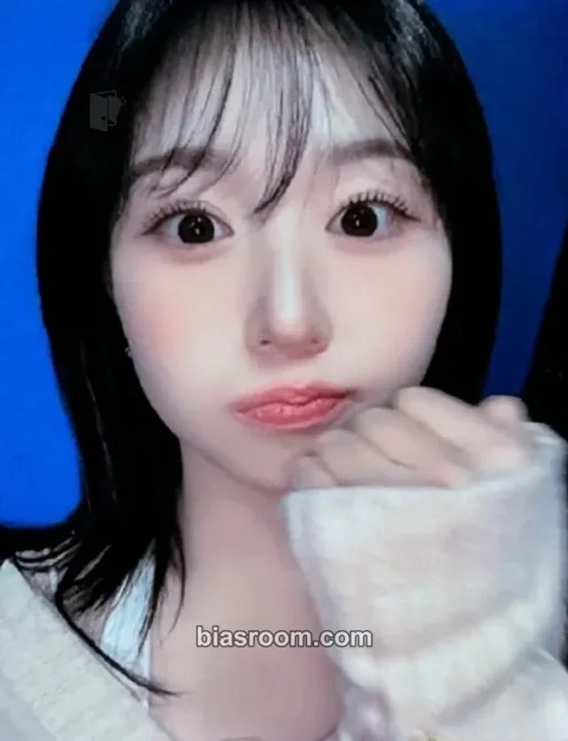 NMIXX - Haewon - Fe3O4: STICK OUT Album mymusictaste (mmt) video call/fancall group