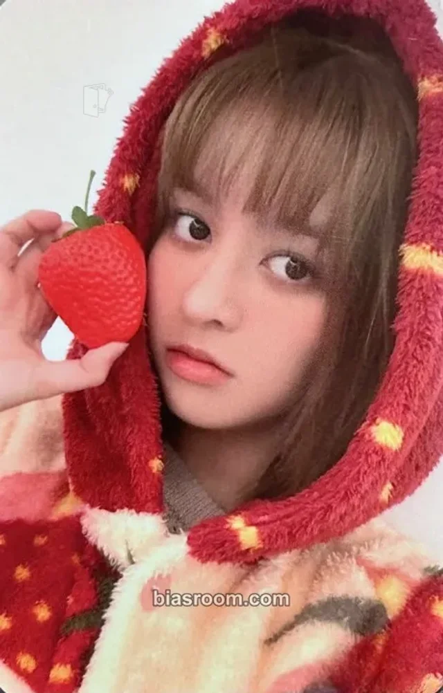 NMIXX - Lily - Fe3O4: STICK OUT Album apple music lucky draw (LD)