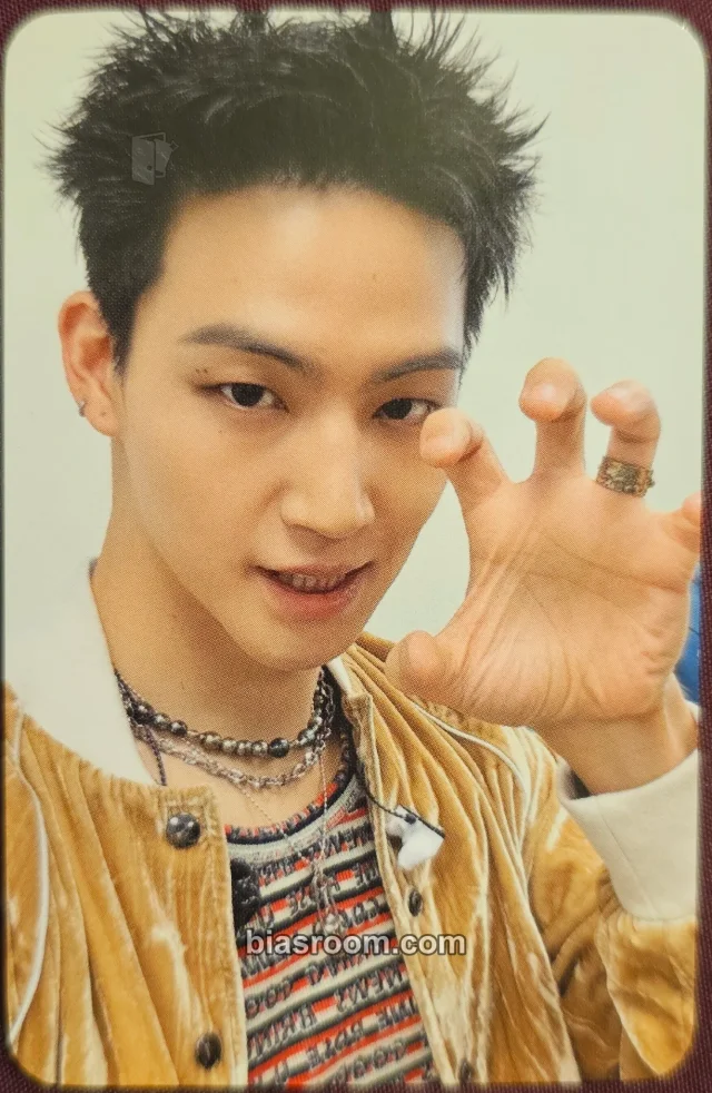 GOT7 - Jay B - Jay B 2026 “tape: roots” Event merch photocard USA
