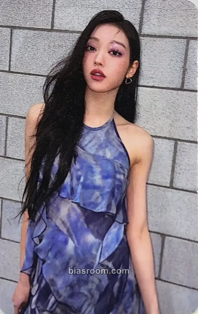 OH MY GIRL - YooA - SELFISH Album lucky draw (LD) jump up
