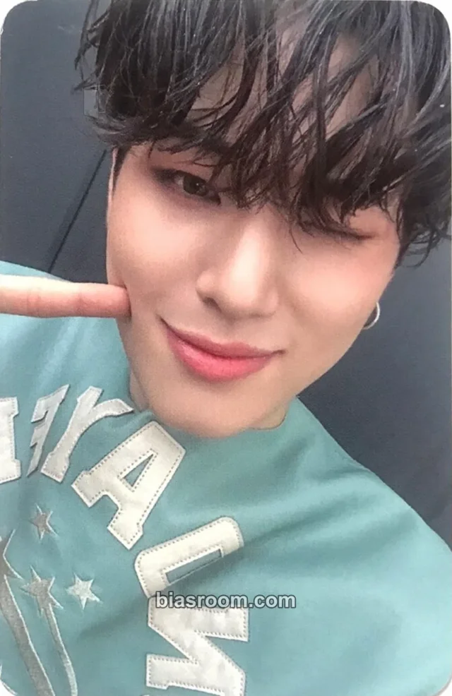 8TURN - Yoonsung - Uncharted Drift Album ktown4u video call/fancall round 1