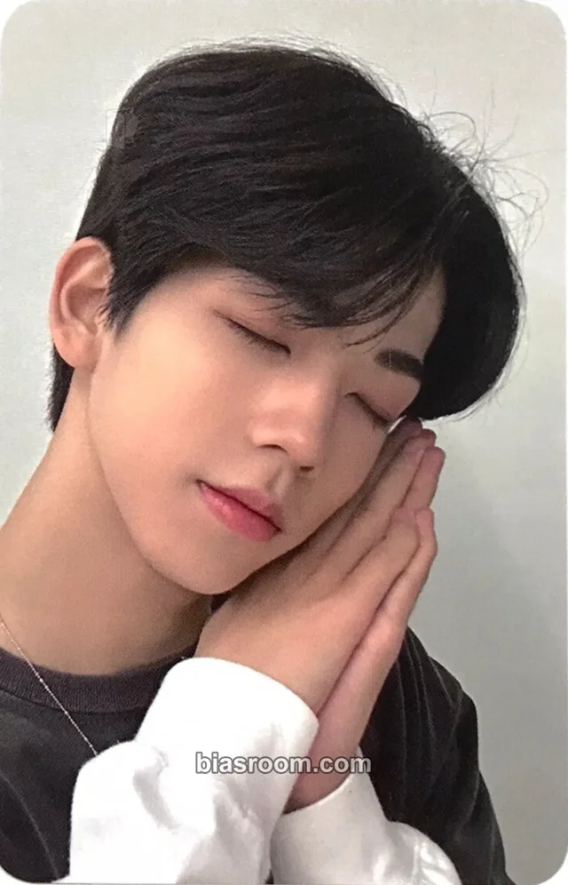 8TURN - Haemin - Uncharted Drift Album ktown4u video call/fancall round 4