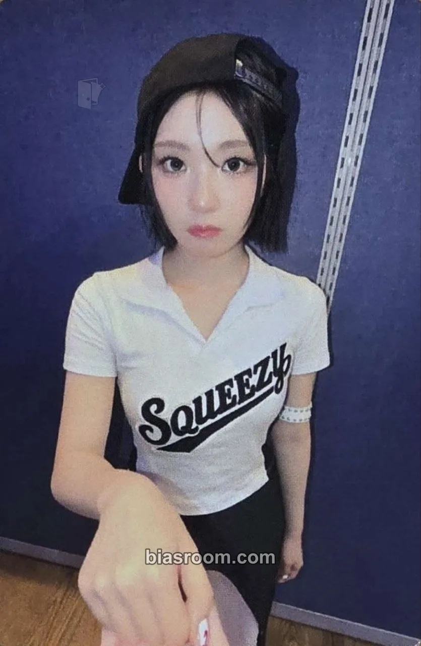 Cho Hyejin Our Birthday Photocard - OURBIRTHDAY - OURBIRTHDAY K-pop photocard