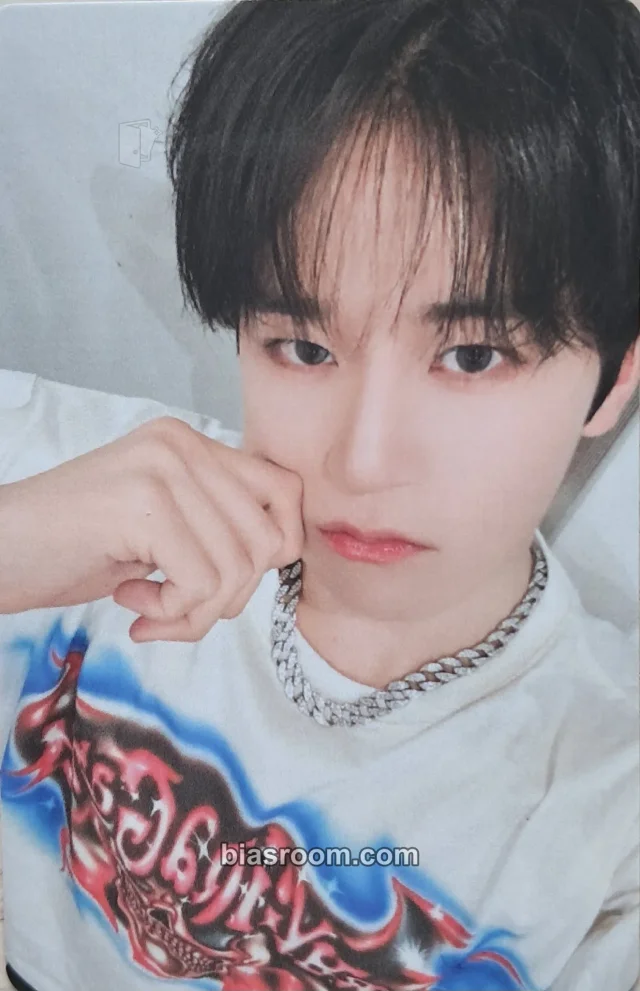 LUN8 - Junwoo - Off the Grid Album video call/fancall fanplee round 1