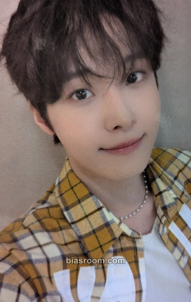ONE PACT - Seongmin - 2026 ONE PACT WORLD TOUR IN AMERICA & LATAM - OUTSHINE Event toronto venue-limited photocard set merch photocard tour exclusive
